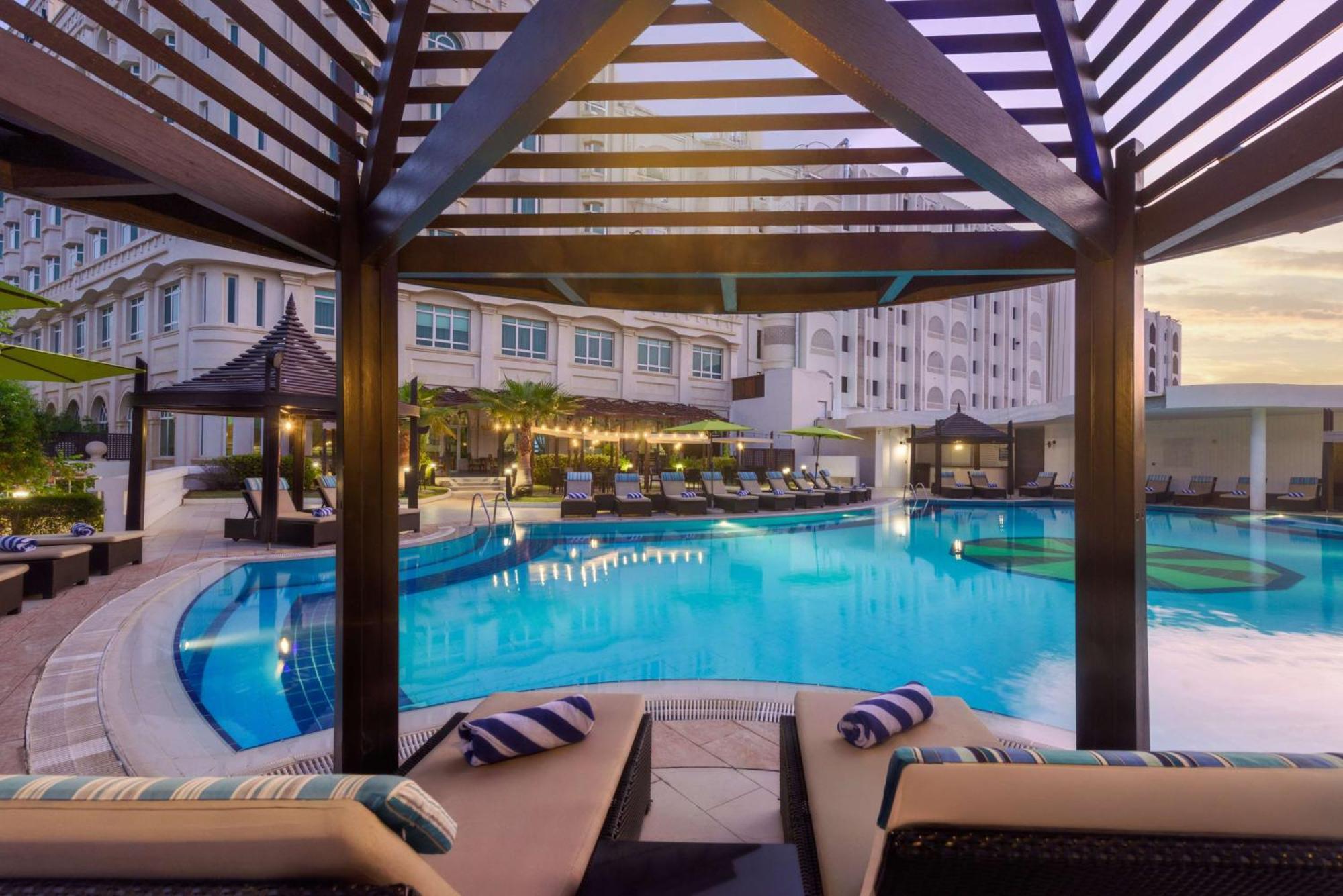Radisson Blu Hotel, 4* Maskat