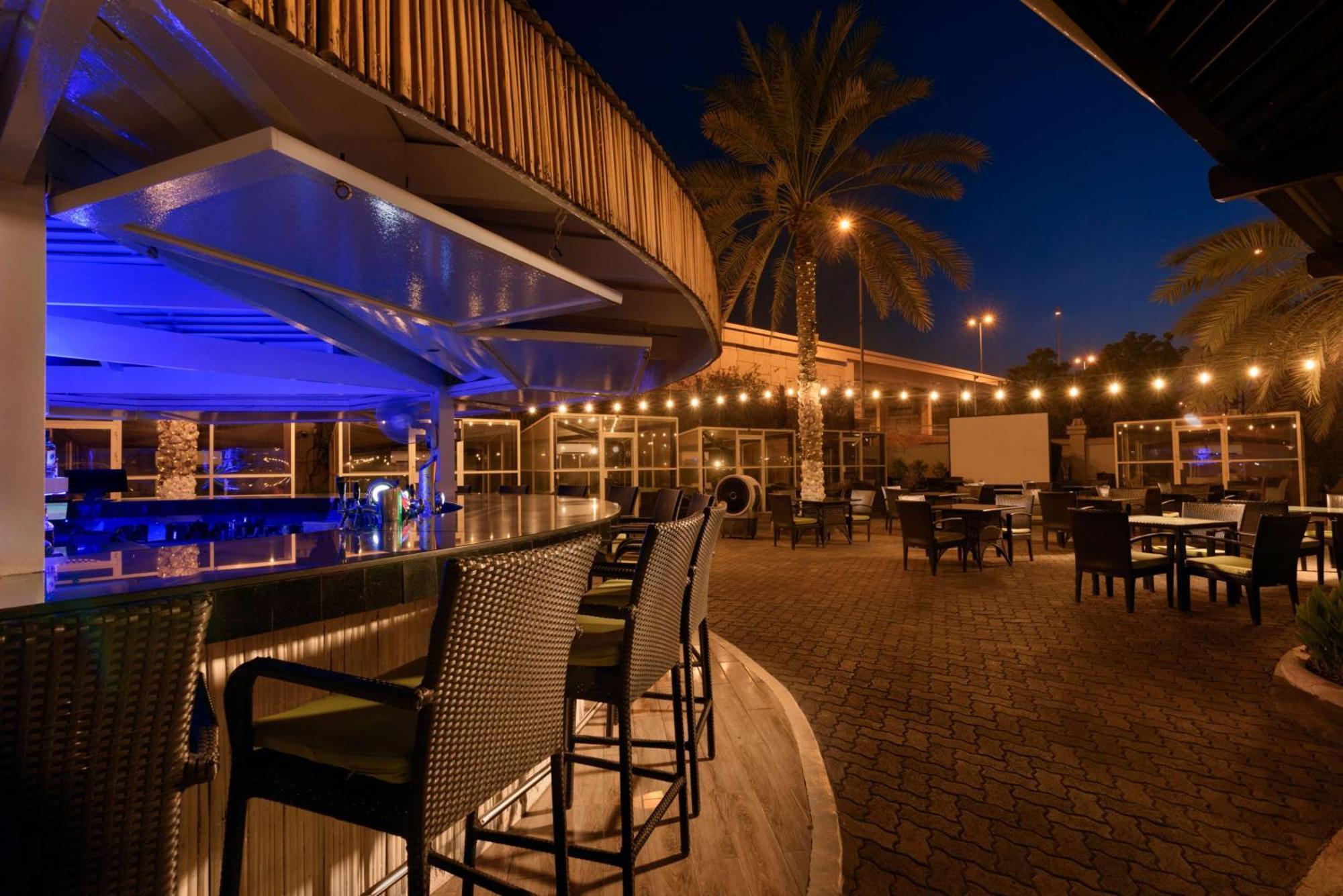 Radisson Blu Hotel, 4* Maskat