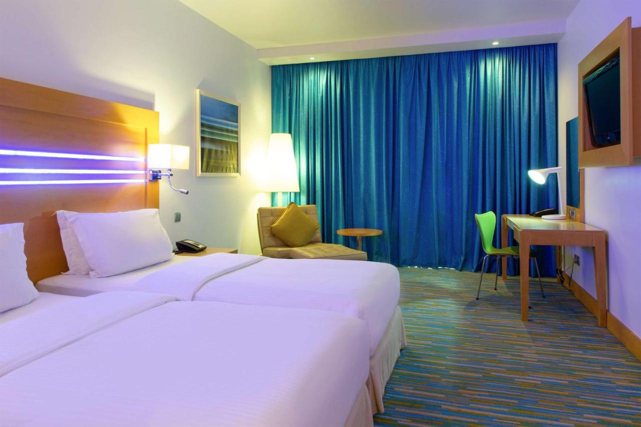 Radisson Blu Hotel, 4* Mascate