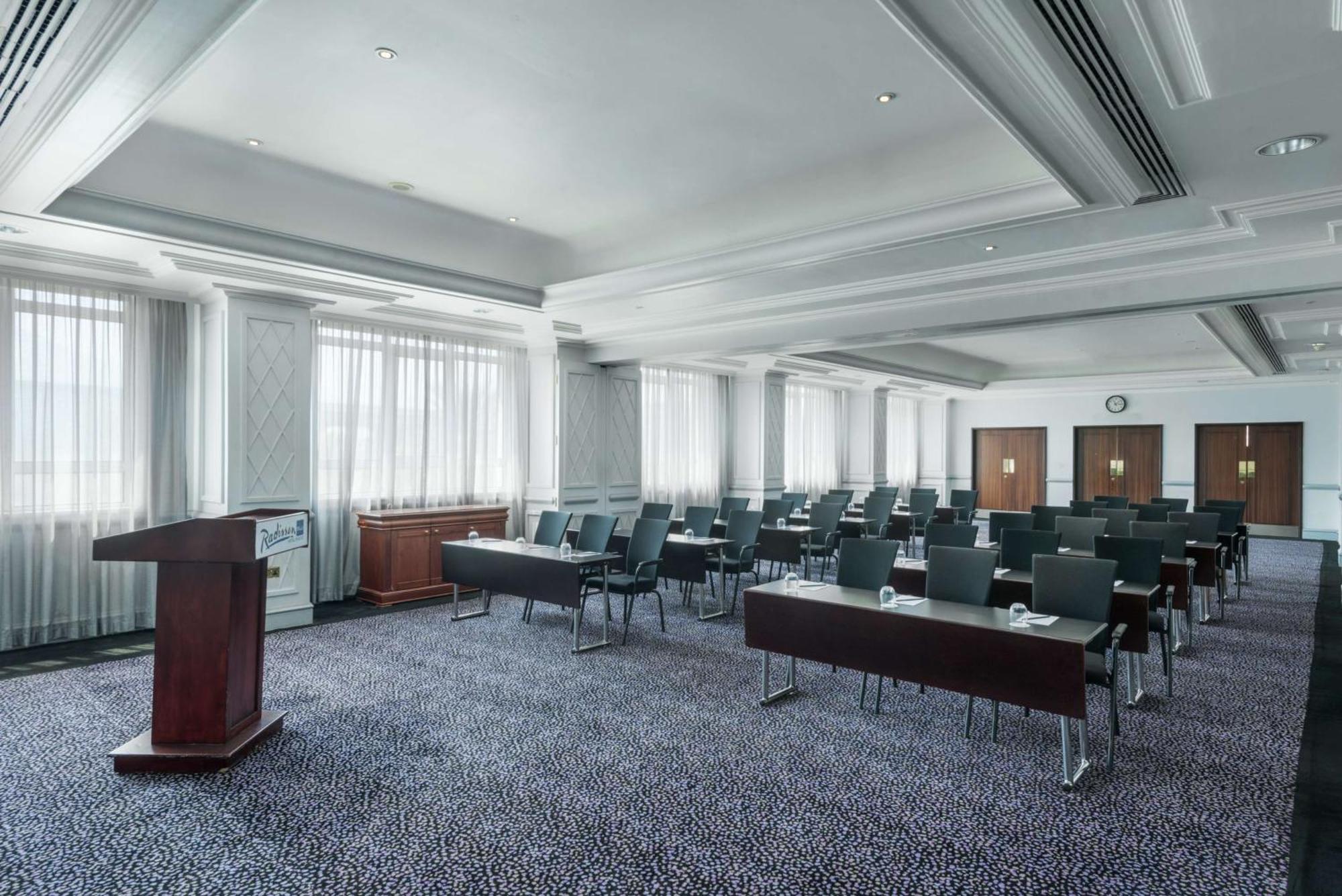 Radisson Blu Hotel, Muscat