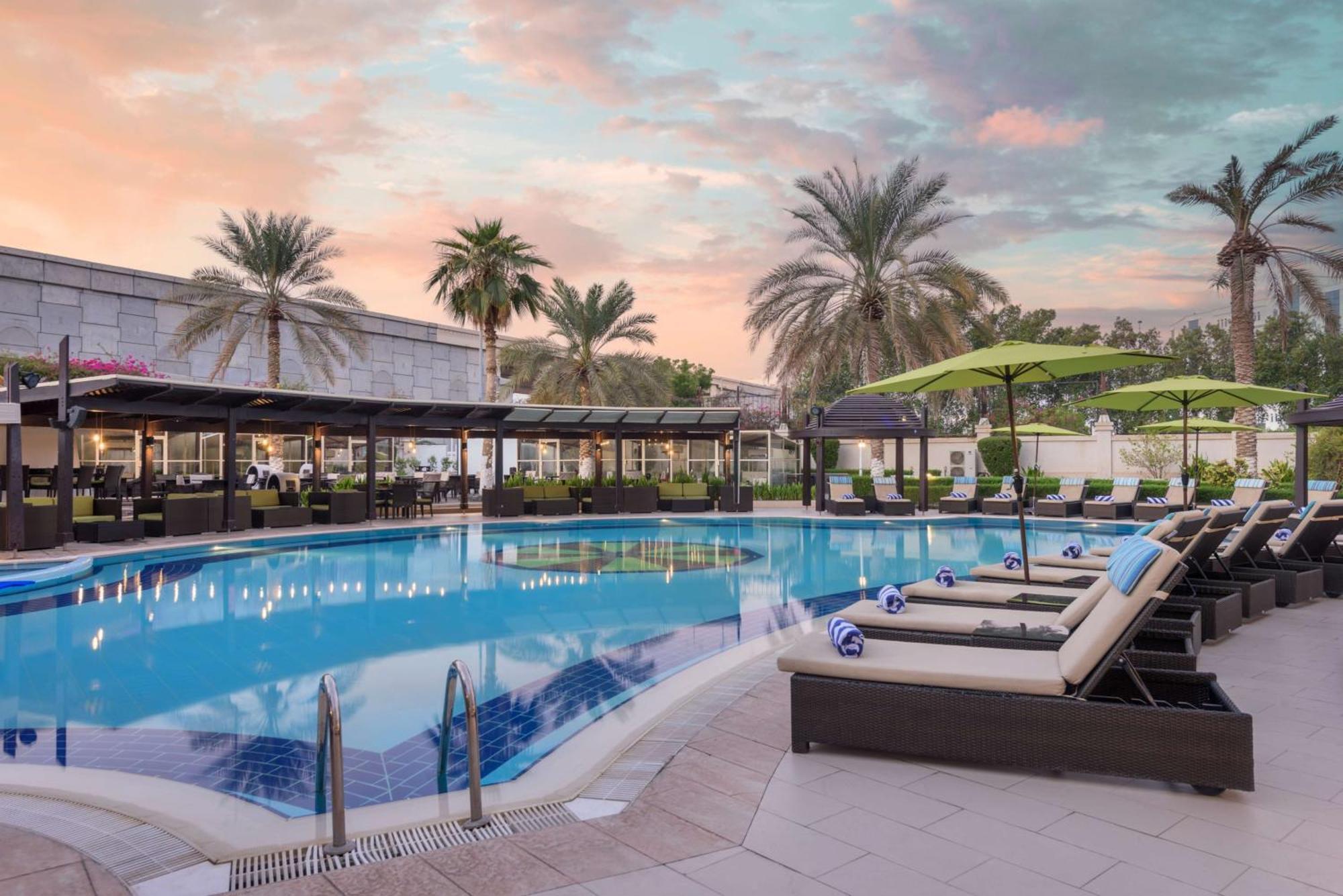Radisson Blu Hotel, Hotel