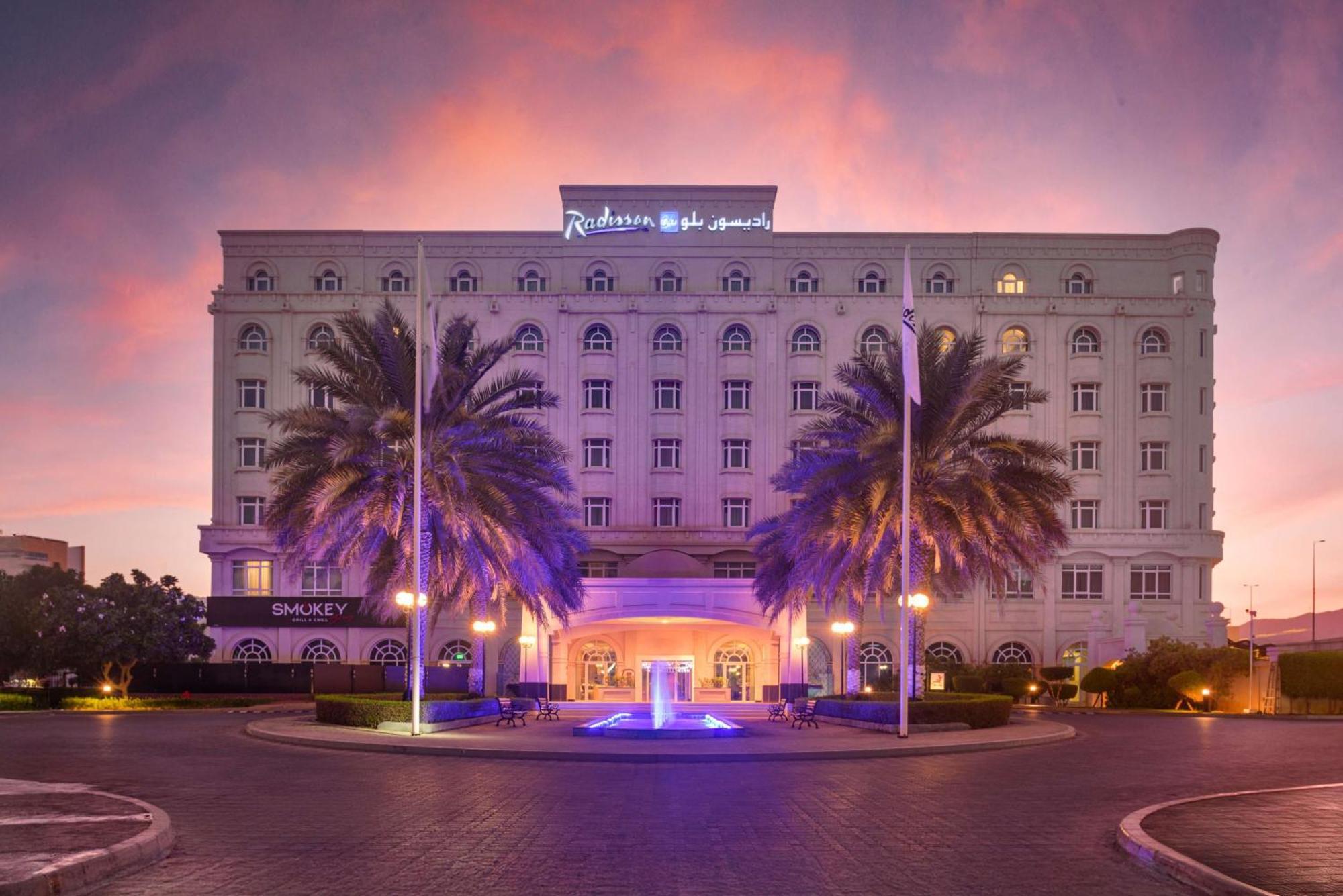 Radisson Blu Hotel, 4*